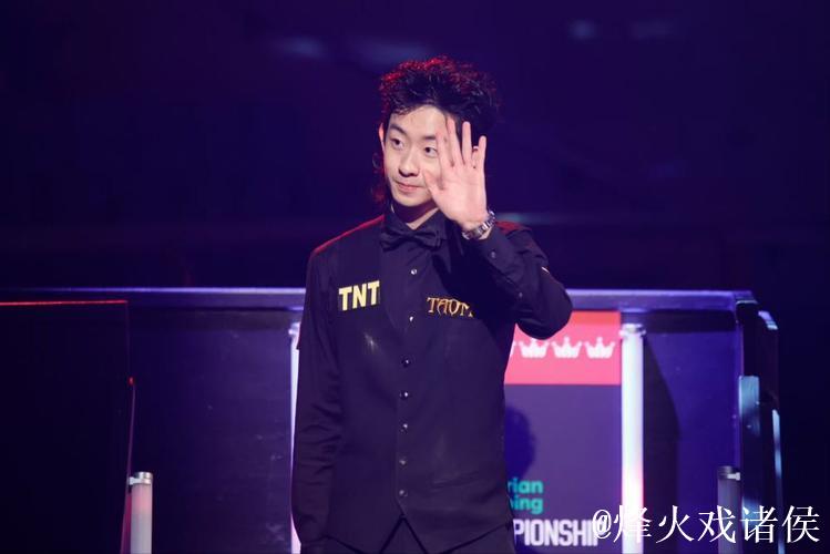 中国选手首秀抢眼!斯诺克苏格兰赛首日7胜2负,两人爆冷仅负一场 中国选手首秀抢眼!斯诺克苏格兰赛首日7胜2负,两人爆冷仅负一场